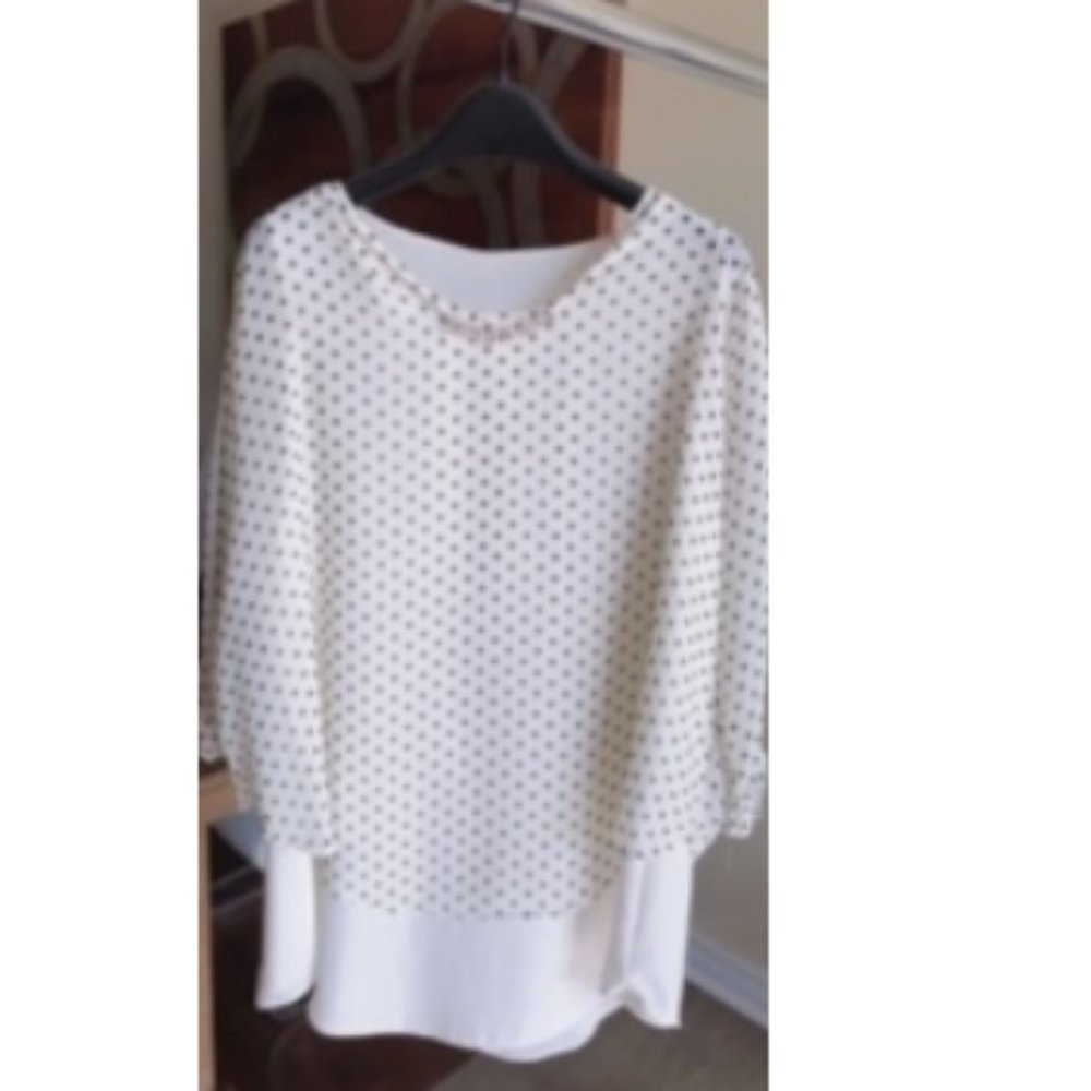 Polka dot top